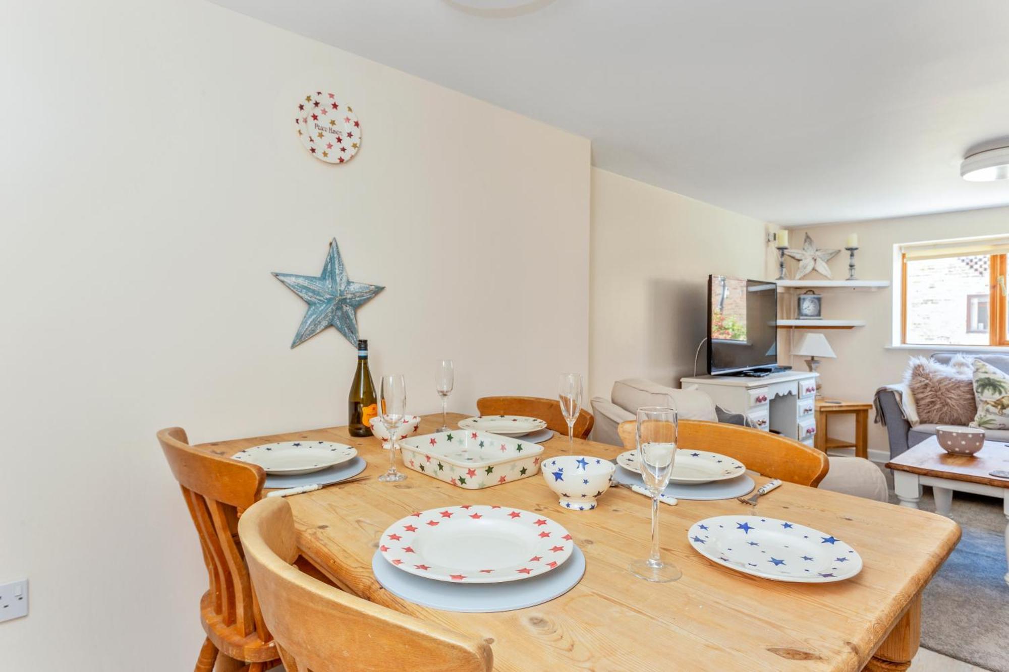 Bridge Farm Holiday Cottages Honeybourne Phòng bức ảnh