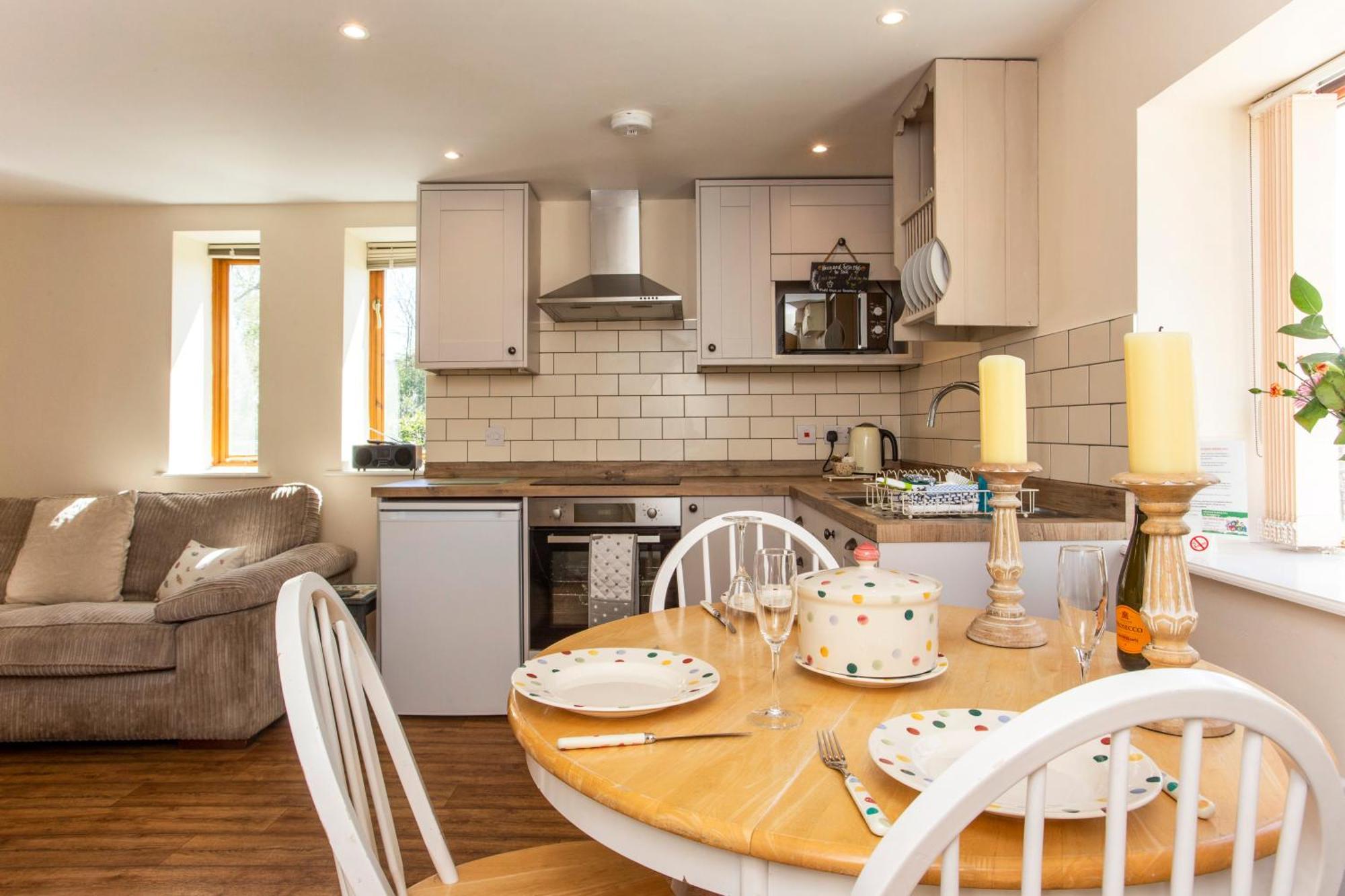 Bridge Farm Holiday Cottages Honeybourne Phòng bức ảnh